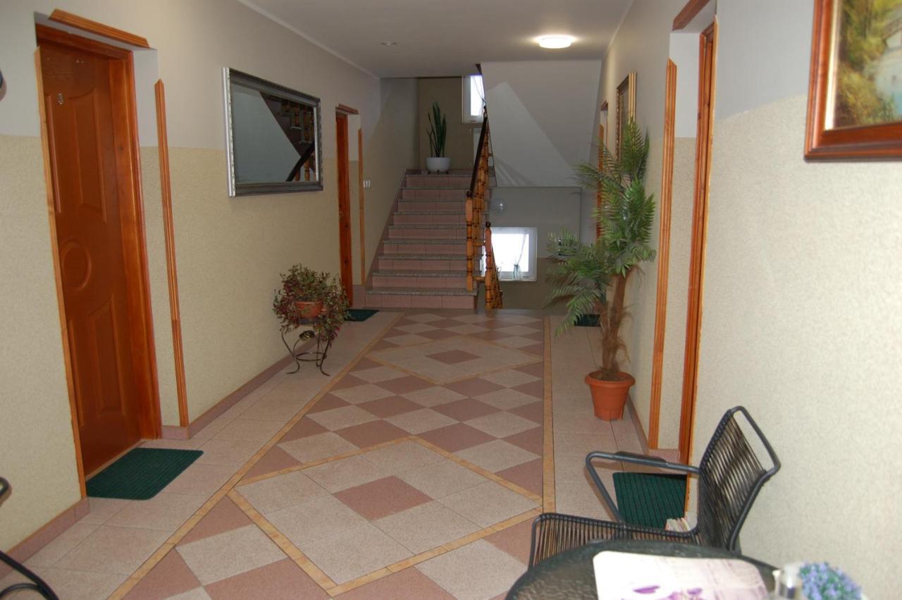 Lesne Zacisze Hotel Weremien Exterior photo