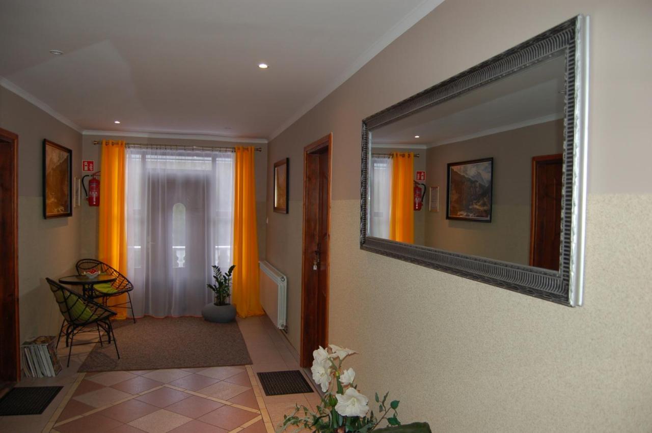 Lesne Zacisze Hotel Weremien Exterior photo